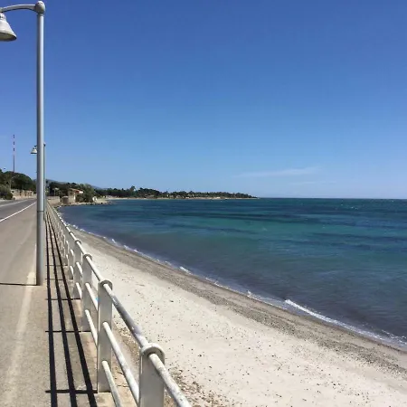 Casa Frontemare Apartman *